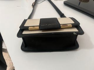 Bolso LOLA CSDMN beige y negro