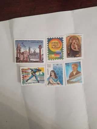 Lotto 5 Francobolli Italiani 1995/96 Nuovi