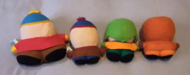 Lote de 4 Peluches de la serie "South Park" Origen