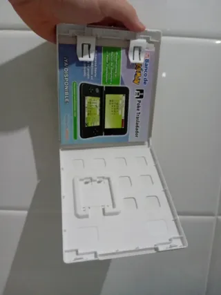 Poké Ball + 2 juegos 3DS XL