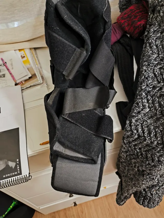 Bota ortopédica walker + funda para ducha + sandal