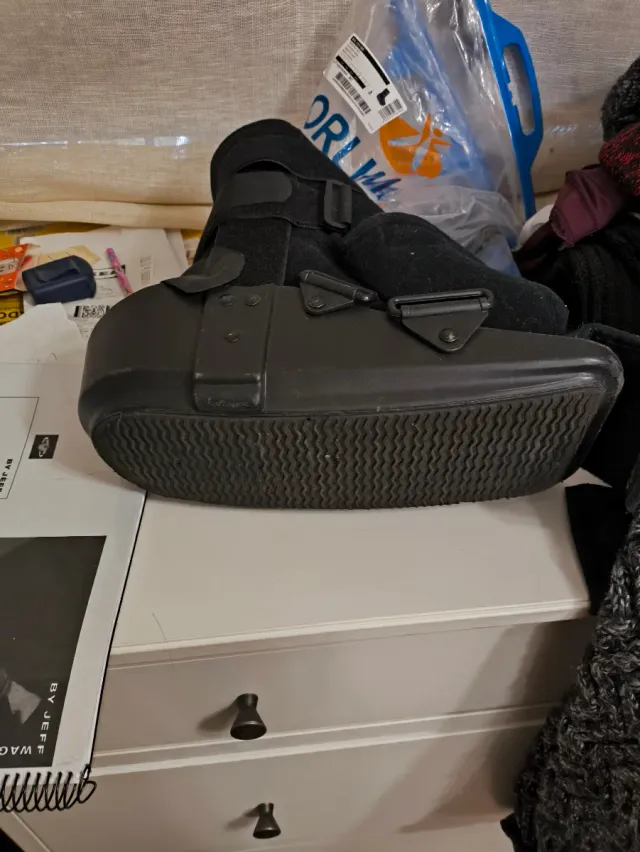 Bota ortopédica walker + funda para ducha + sandal