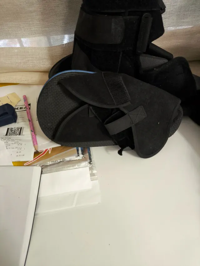 Bota ortopédica walker + funda para ducha + sandal