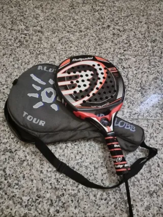Pala Bullpadel Wing Pro + Funda