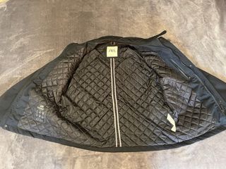 Chaqueta Zara Negra Impermeable