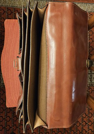 Maletín de cuero vintage auténtico