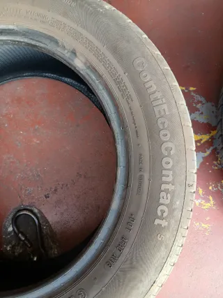 Neumático Continental 185/65 R15 T