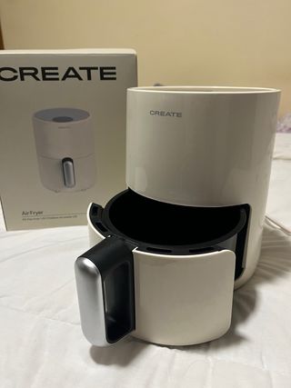 Freidora de aire Create color crema