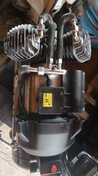 Compresor de aire Cevik Pro 50L