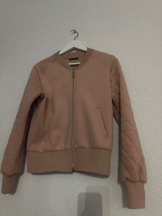 Chaqueta Bomber Rosa Bershka Talla S