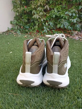 Botas HOKA Transport Hike Gore-Tex a estrenar.