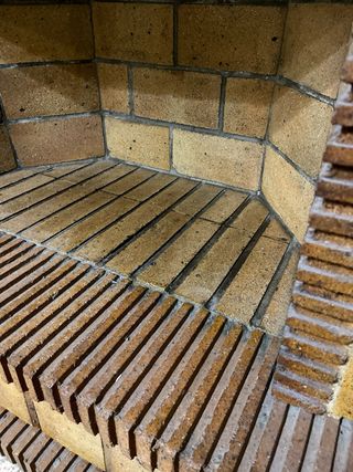 Chimenea de piedra rústica