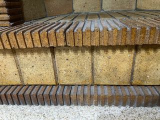 Chimenea de piedra rústica