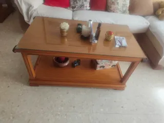 Mueble de salón de madera