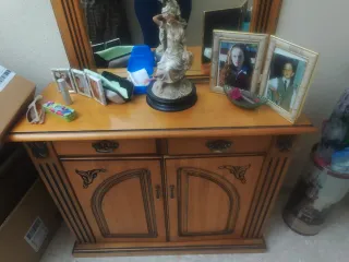 Mueble de salón de madera