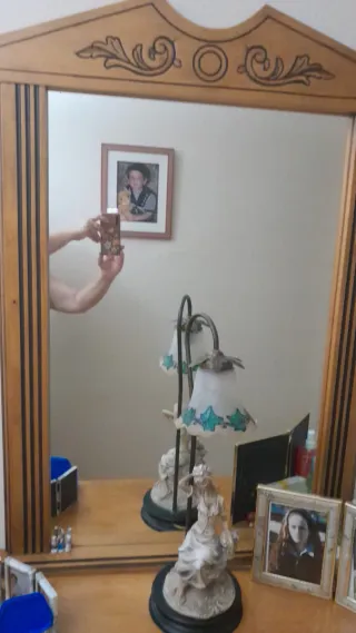 Mueble de salón de madera