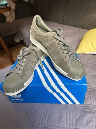 Zapatillas Adidas Superstar Gris Talla 42
