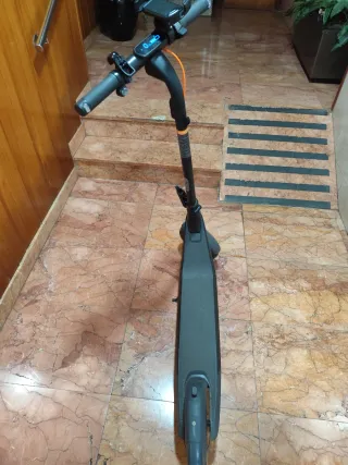 Ninebot E2 PRO Patinete Eléctrico