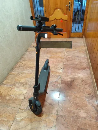 Ninebot E2 PRO Patinete Eléctrico