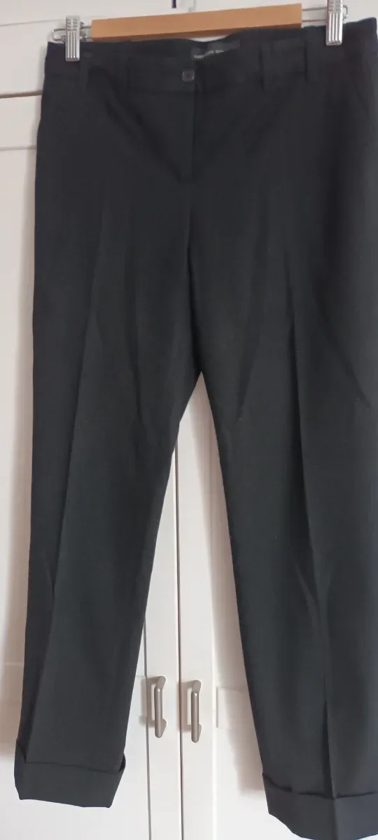 Pantalón pitillo negro Purificación García