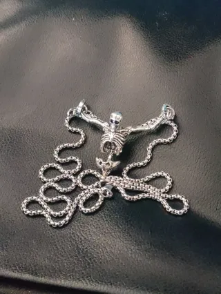 Collana scheletro argentato