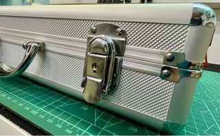 Maletín multiusos de aluminio