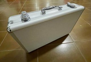 Maletín multiusos de aluminio