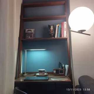 Estantería escalera con escritorio nogal