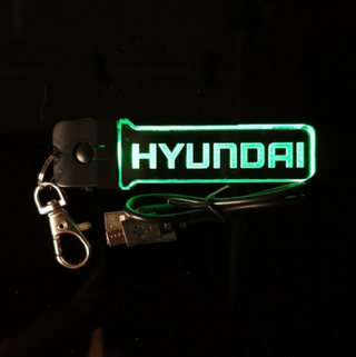 Llavero LED Hyundai Logo - Multicolor