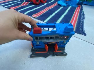 Juguete Hot Wheels Estación Azul juguete