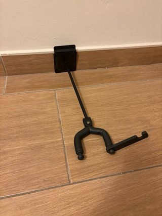 Guitarra Acústica Cherrystone + 10 accesorios.