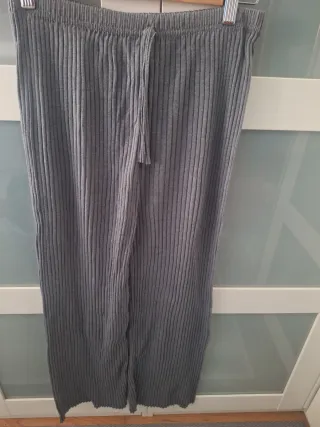 Conjunto Camisa y Pantalón Gris de canalé