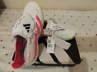 Adidas Predator League Turf 41.5