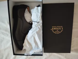 Zapatos de cordones de piel negros