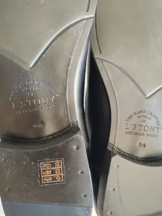 Zapatos de cordones de piel negros
