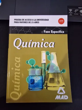 Física. Prueba de acceso a la Universidad para ...