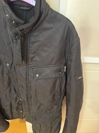 Chaqueta Barbour Internacional Negra