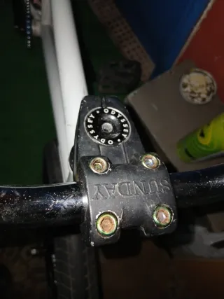 Bicicleta BMX de alta gama