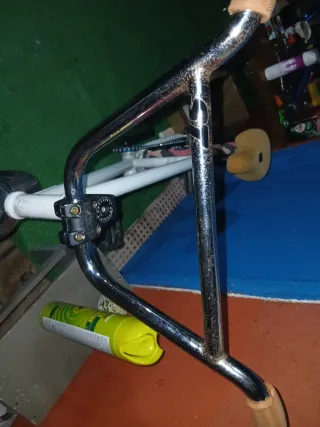 Bicicleta BMX de alta gama