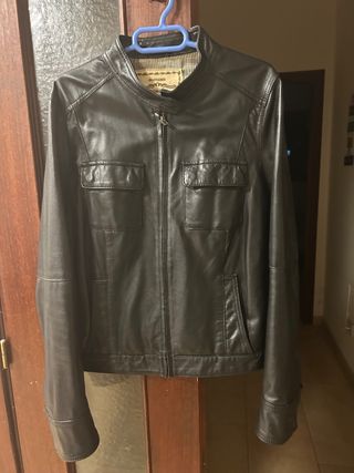 Chaqueta Piel Negra Mango Talla XL