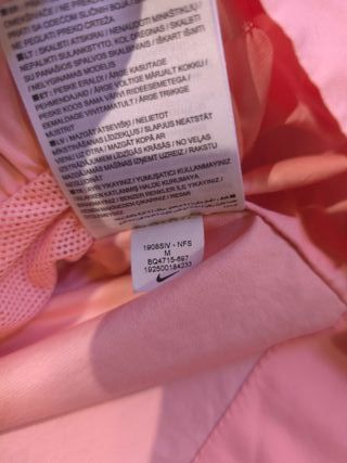 Cortavientos Nike Mujer Rosa y Azul M Ref-3500