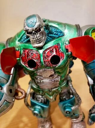 Toy Biz Marvel Legends Mecha Hulk figure