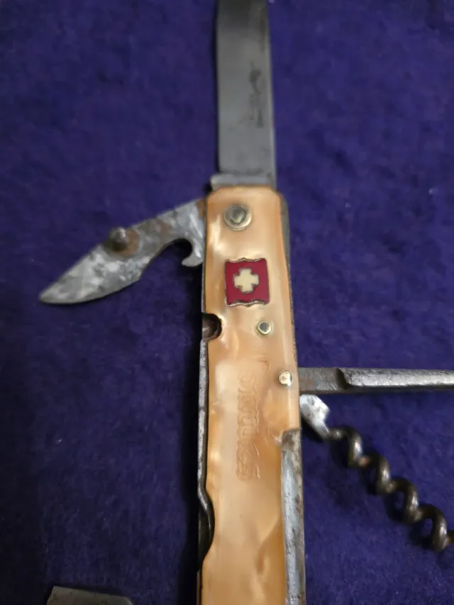 Navaja Suiza Antigua Scout