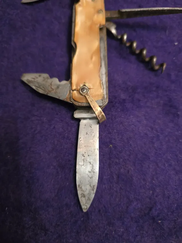 Navaja Suiza Antigua Scout