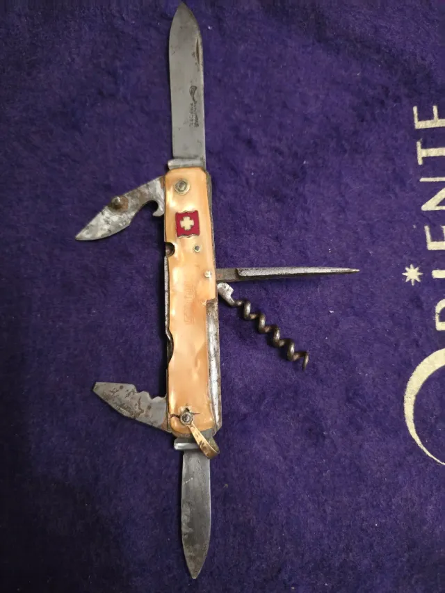 Navaja Suiza Antigua Scout