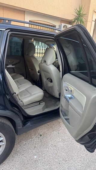 Volvo XC90 2004