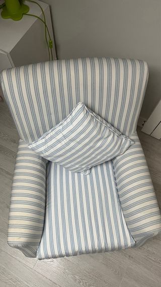 Poltrona singola per camera da letto o soggiorno classico