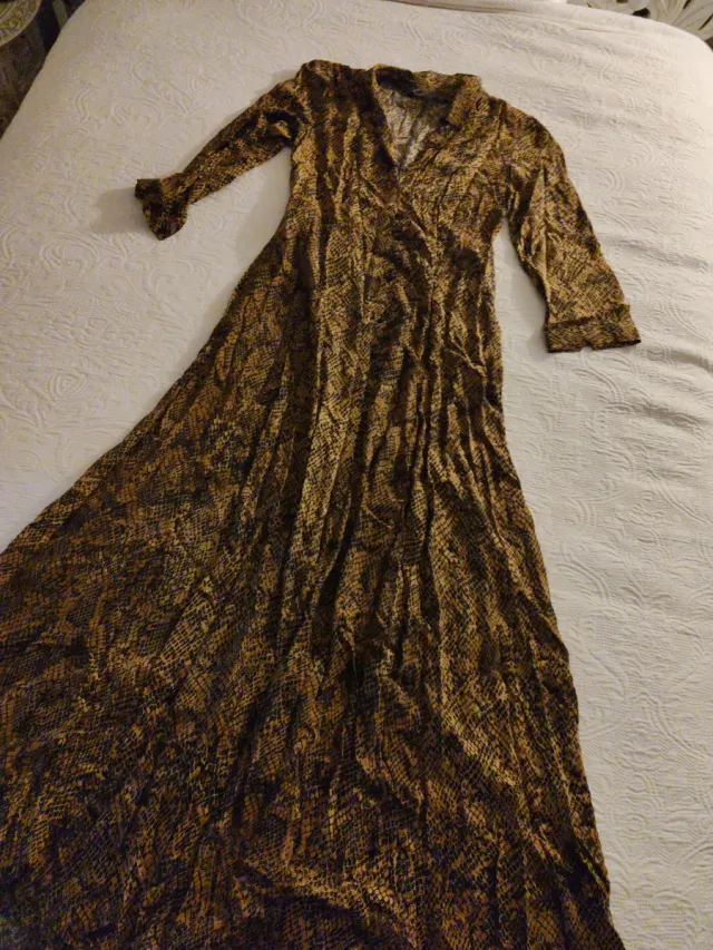Vestido largo Zara estampado serpiente