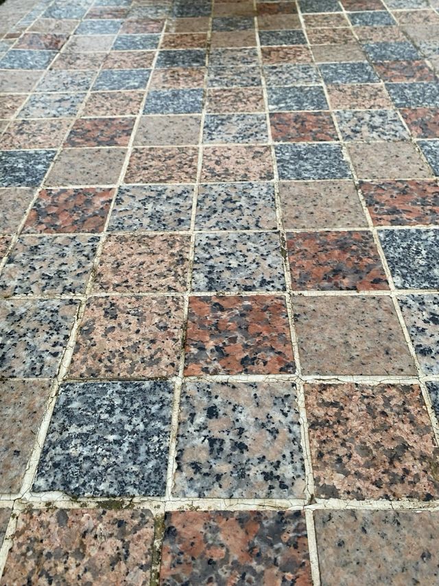 Mesa de jardín grande cerámica y metal + 2 sillas