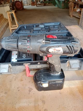 Taladro Atornillador Wurth + 1 Batería